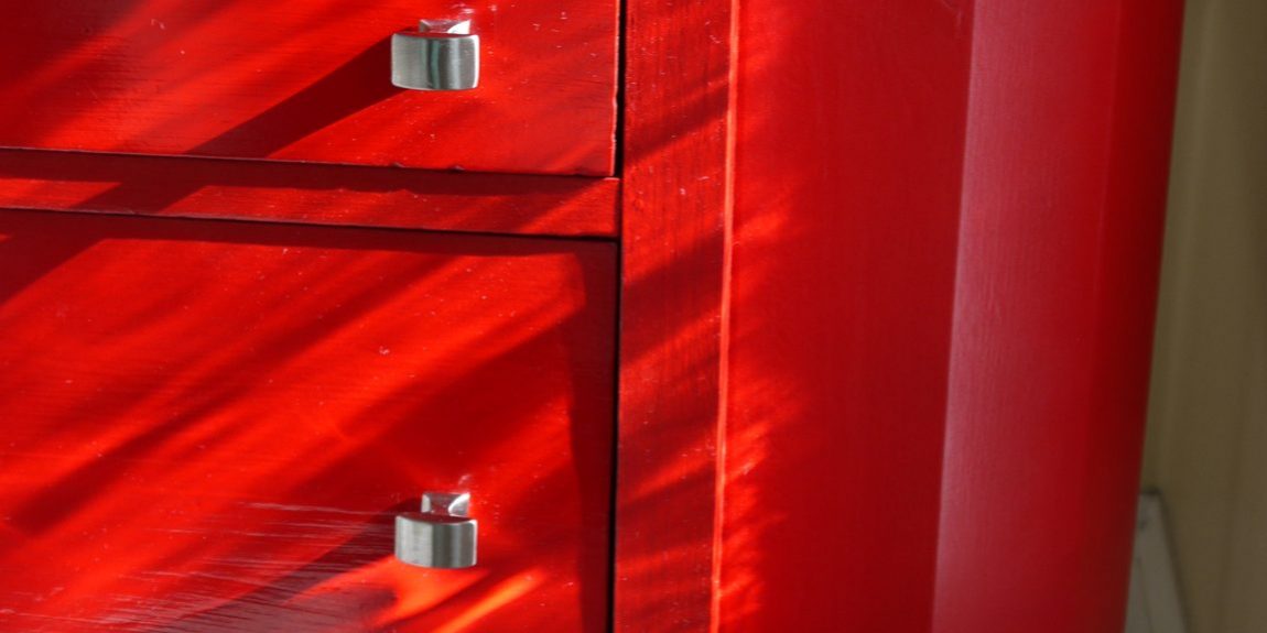 P1050089 sewing chest