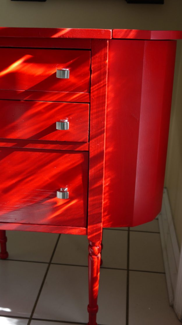 P1050089 sewing chest