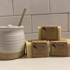 Homemade Soap - Pure Honey - Made with organic ingredients. No Artificial Colors Dyes. Cold Process. Hand, Body, Treat Yourself