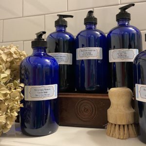 Homemade Liquid Castile Soap - Glass Bottle, Made with organic ingredients. No Artificial Colors Dyes. Hand, Body, Cleaning, Treat Yourself